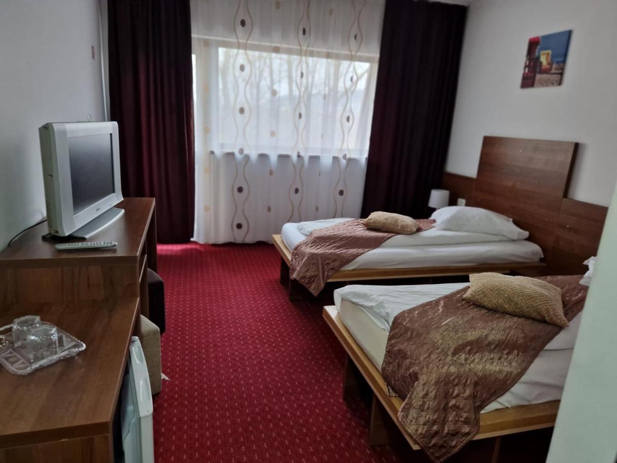 Pensiunea Carpe Diem Râmnicu Vâlcea 외부 사진